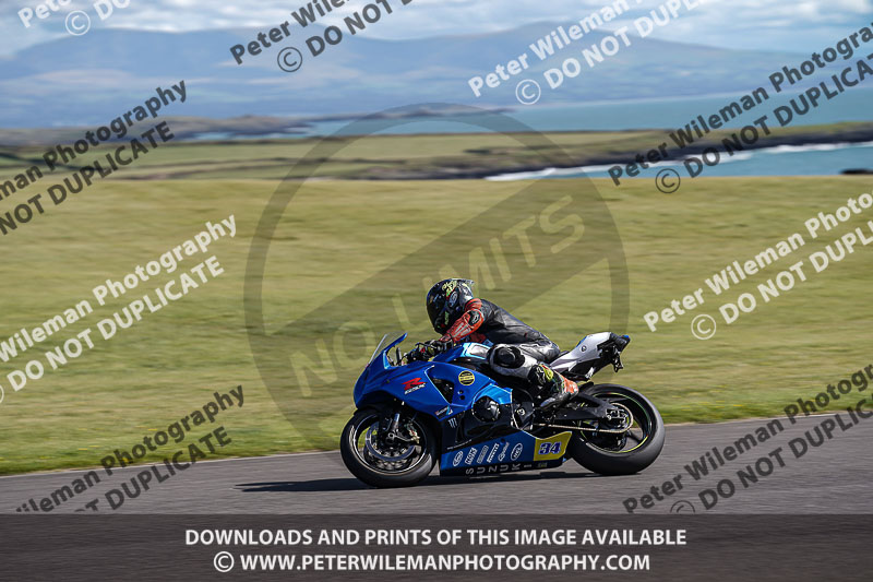 anglesey no limits trackday;anglesey photographs;anglesey trackday photographs;enduro digital images;event digital images;eventdigitalimages;no limits trackdays;peter wileman photography;racing digital images;trac mon;trackday digital images;trackday photos;ty croes